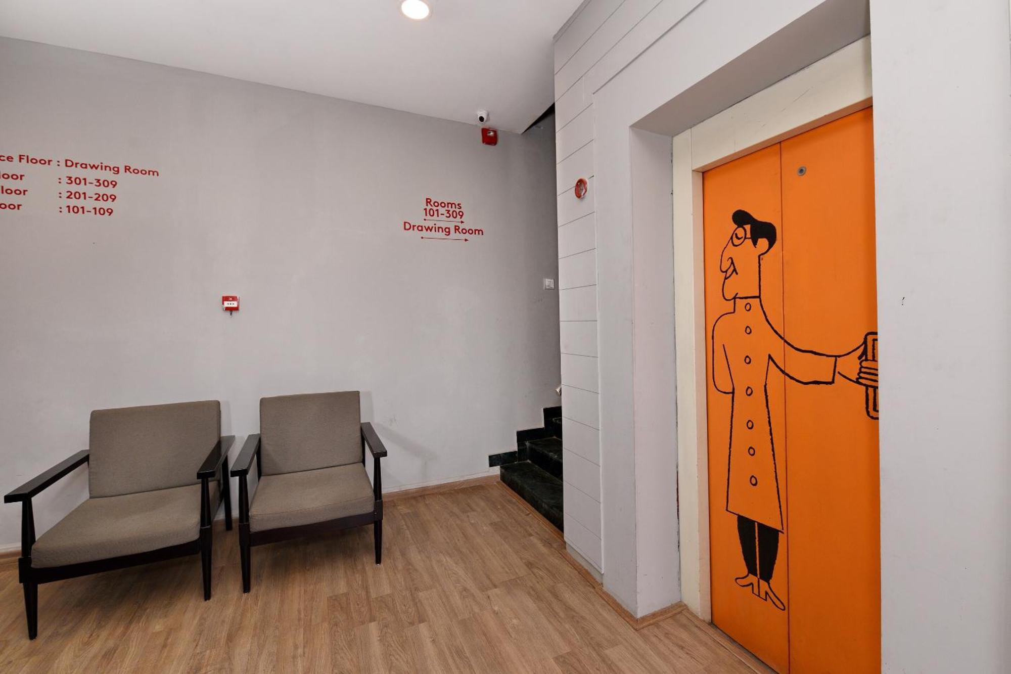 Townhouse Function Inn Near Chaudhary Charan Singh International Airport 러크나우 외부 사진